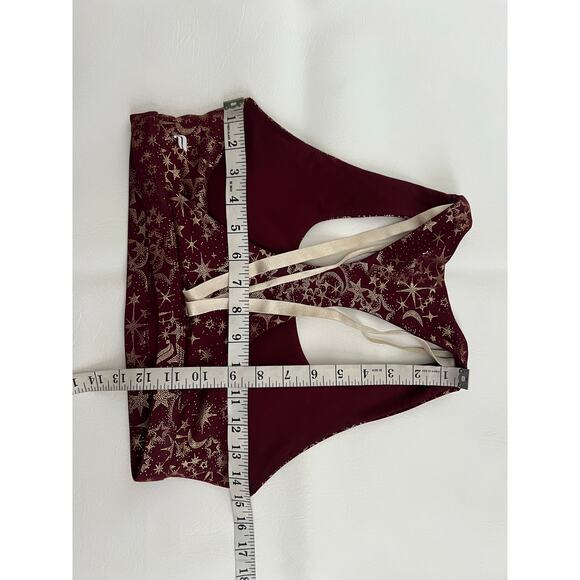 Fabletics Boost Medium Impact Sports Bra stardust gold Athleisure Workout - Picture 6 of 6